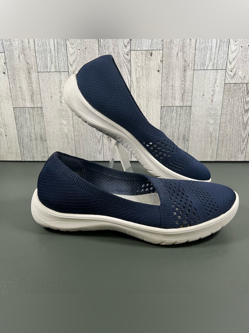 Clarks Adella Moon Women's 7 Blue Slip On Comfort Shoes Cloud Steppers EUC